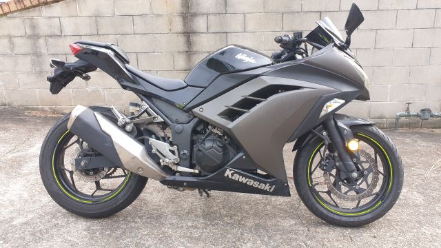 Kawasaki EX300 Ninja